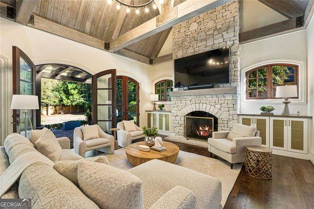 4131 Thunderbird Drive SE, Marietta, GA 30067