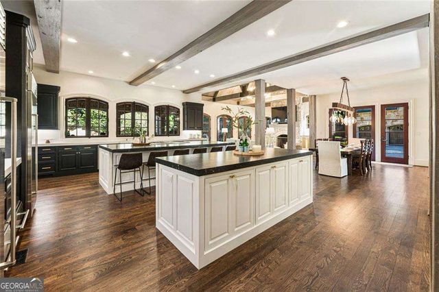 4131 Thunderbird Drive SE, Marietta, GA 30067