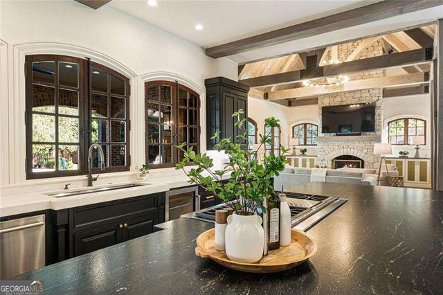 4131 Thunderbird Drive SE, Marietta, GA 30067