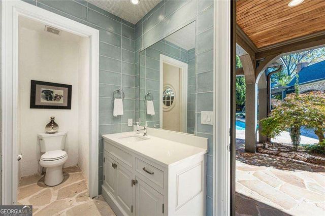 4131 Thunderbird Drive SE, Marietta, GA 30067