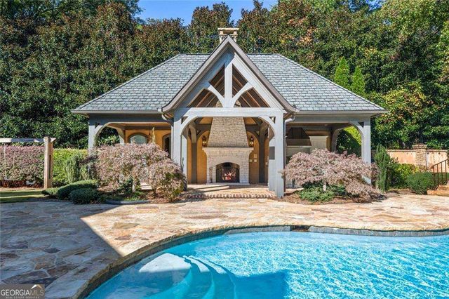 4131 Thunderbird Drive SE, Marietta, GA 30067