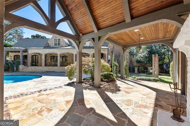 4131 Thunderbird Drive SE, Marietta, GA 30067