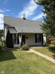 80 S 5th Avenue, Beech Grove, IN 46107