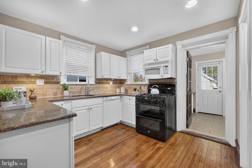 128 EACHUS AVE, BRYN MAWR, PA 19010 — photo 5