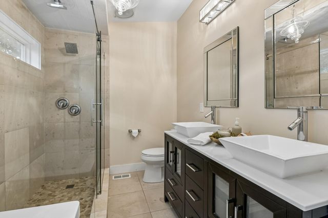 4160 Utica Avenue S, Saint Louis Park, MN 55416