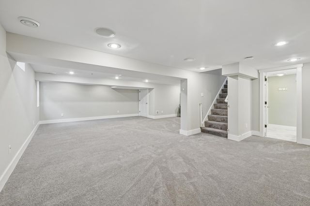4160 Utica Avenue S, Saint Louis Park, MN 55416