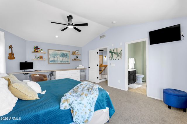 534 E KYLE Court, Gilbert, AZ 85296