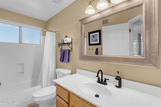534 E KYLE Court, Gilbert, AZ 85296