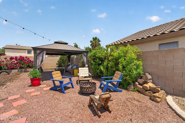 534 E KYLE Court, Gilbert, AZ 85296