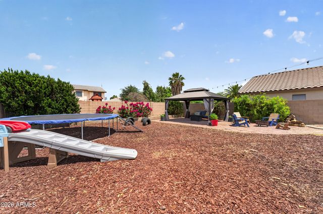 534 E KYLE Court, Gilbert, AZ 85296
