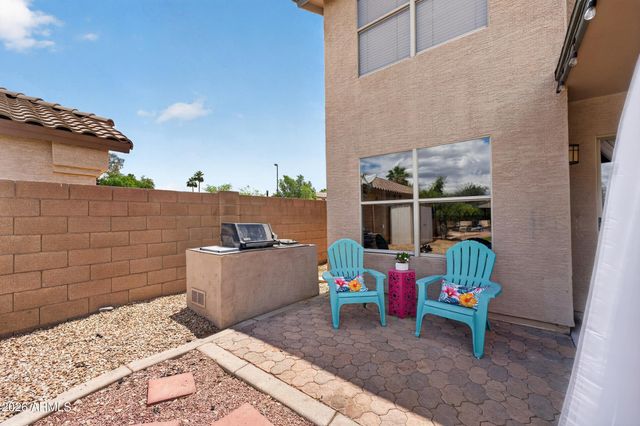 534 E KYLE Court, Gilbert, AZ 85296