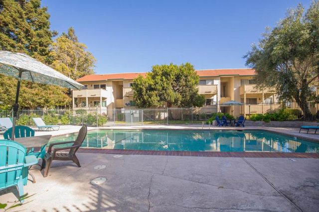 761 N Fair Oaks Avenue 6, Sunnyvale, CA 94085