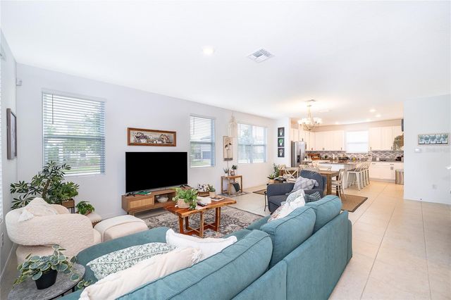 2929 VOYAGER AVENUE, St Cloud, FL 34771