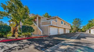 2915 Deacon 17, Simi Valley, CA 93065