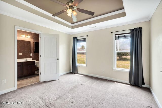 225 Derby Downs Drive, Sneads Ferry, NC 28460