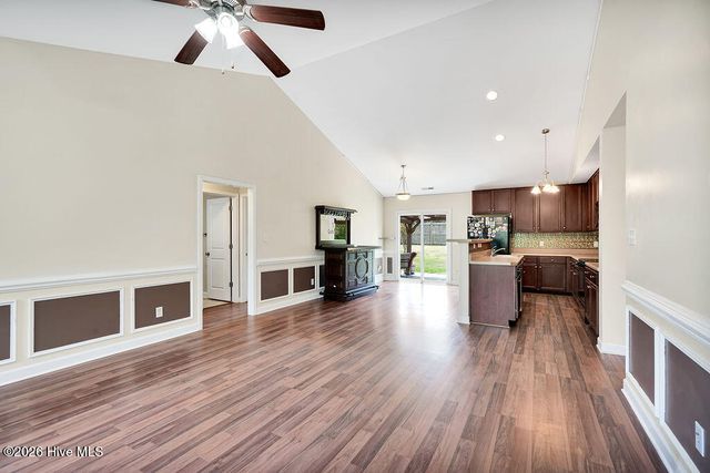 225 Derby Downs Drive, Sneads Ferry, NC 28460