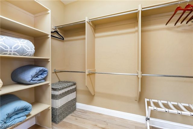 9115 Hermosa Valley Street, Las Vegas, NV 89178