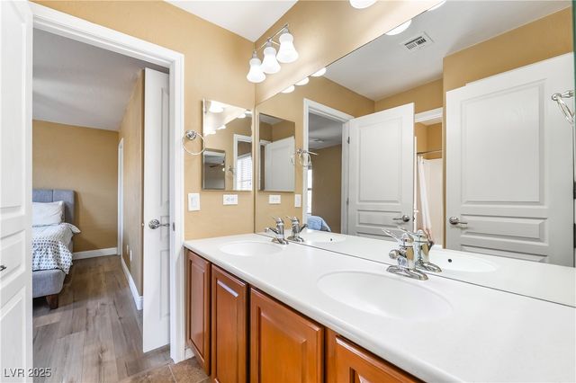 9115 Hermosa Valley Street, Las Vegas, NV 89178