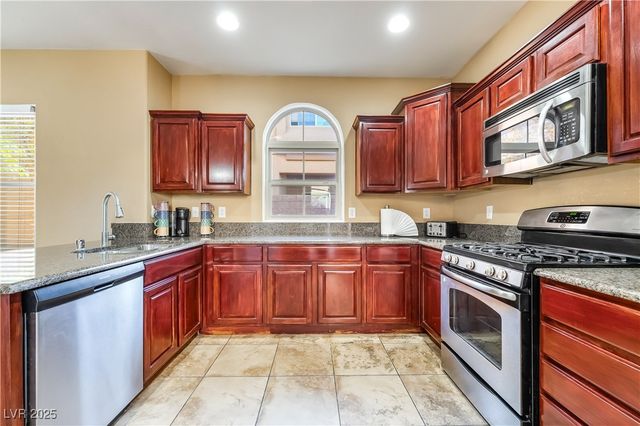 9115 Hermosa Valley Street, Las Vegas, NV 89178