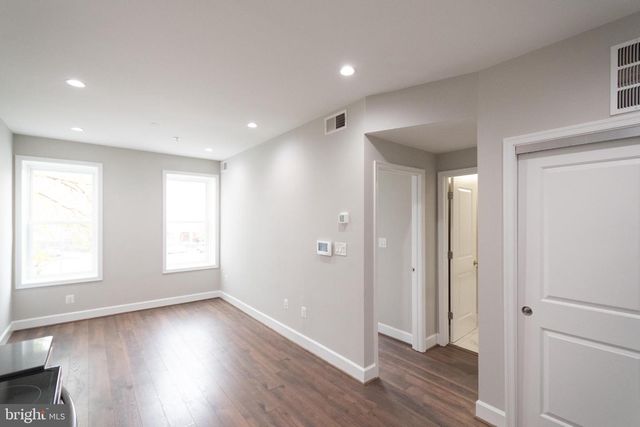 1302 PENNSYLVANIA AVE SE, Washington, DC 20003