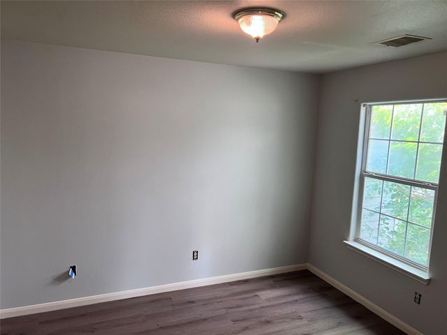 4209 Clover Street B, Houston, TX 77051