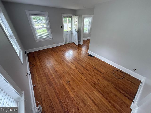 38 RICHBORO RD, Newtown, PA 18940