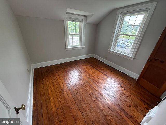 38 RICHBORO RD, Newtown, PA 18940