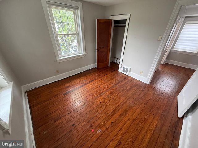 38 RICHBORO RD, Newtown, PA 18940