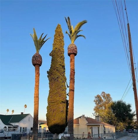 10567 Ohio, Loma Linda, CA 92354