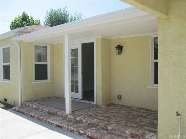 10567 Ohio, Loma Linda, CA 92354