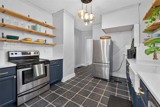 840 Barnett Avenue, Kansas City, KS 66101