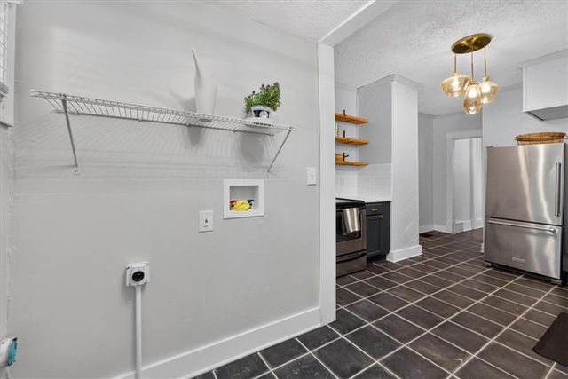 840 Barnett Avenue, Kansas City, KS 66101