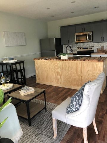 1321 W NORTH B STREET, Tampa, FL 33606