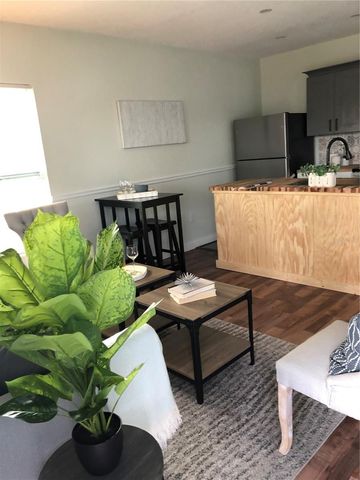 1321 W NORTH B STREET, Tampa, FL 33606