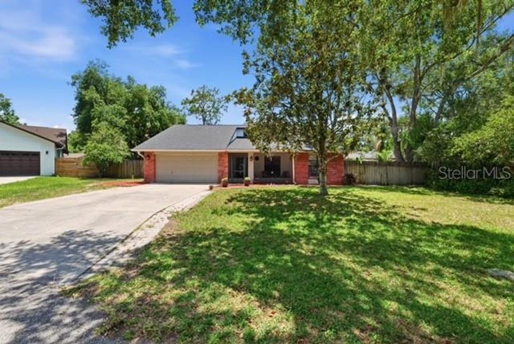 24016 STARLING CIRCLE, Land O Lakes, FL 34639