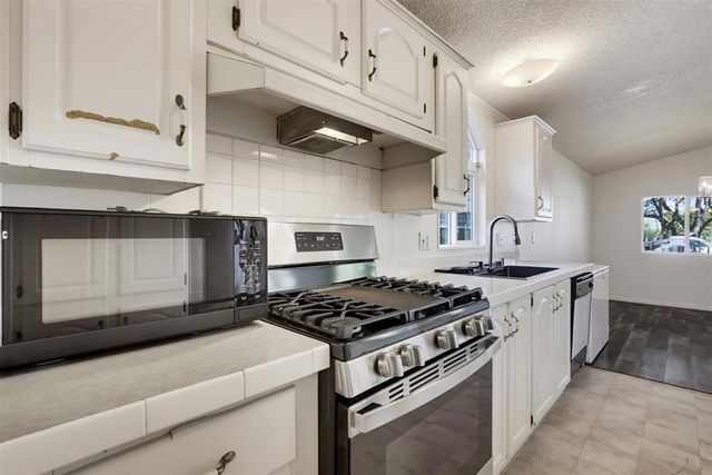 9932 Frenchtown-Dobbins Rd, Oregon House, CA 95962