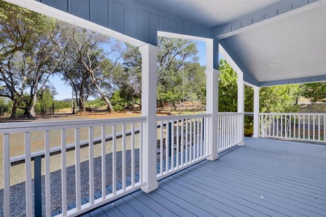 9932 Frenchtown-Dobbins Rd, Oregon House, CA 95962