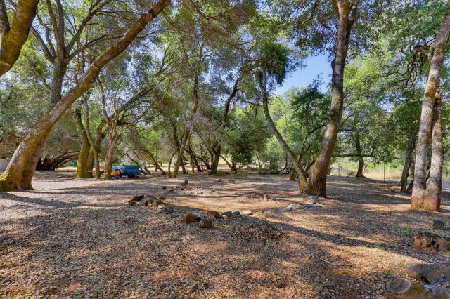 9932 Frenchtown-Dobbins Rd, Oregon House, CA 95962