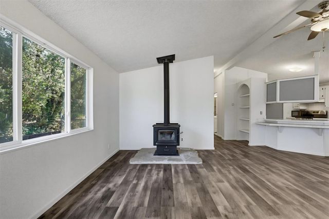 9932 Frenchtown-Dobbins Rd, Oregon House, CA 95962