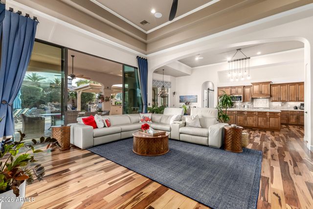 4421 E TAURUS Place, Chandler, AZ 85249