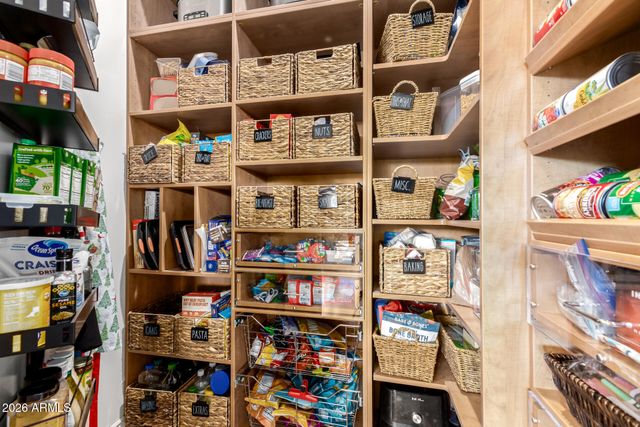 4421 E TAURUS Place, Chandler, AZ 85249