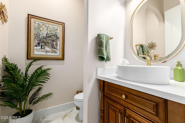 4421 E TAURUS Place, Chandler, AZ 85249