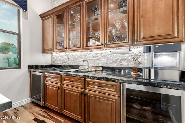 4421 E TAURUS Place, Chandler, AZ 85249