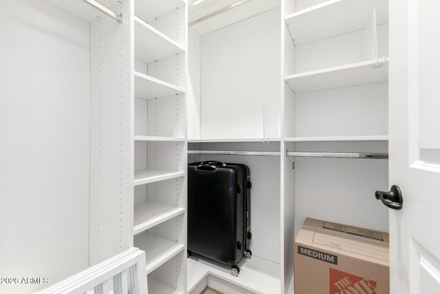 4421 E TAURUS Place, Chandler, AZ 85249