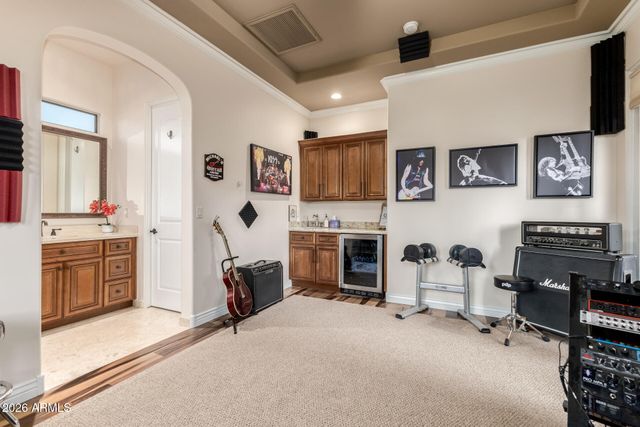 4421 E TAURUS Place, Chandler, AZ 85249