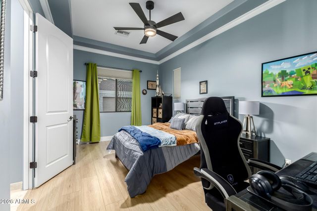 4421 E TAURUS Place, Chandler, AZ 85249