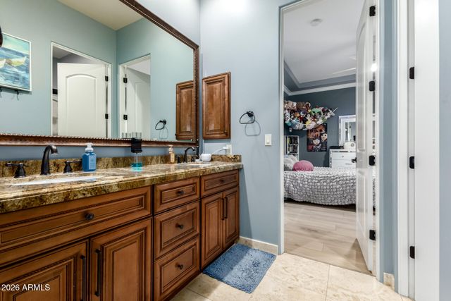 4421 E TAURUS Place, Chandler, AZ 85249