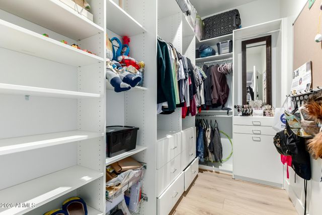 4421 E TAURUS Place, Chandler, AZ 85249