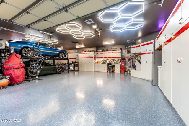 4421 E TAURUS Place, Chandler, AZ 85249