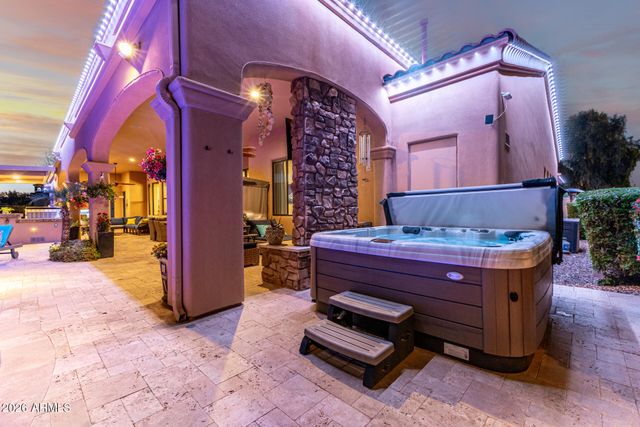 4421 E TAURUS Place, Chandler, AZ 85249